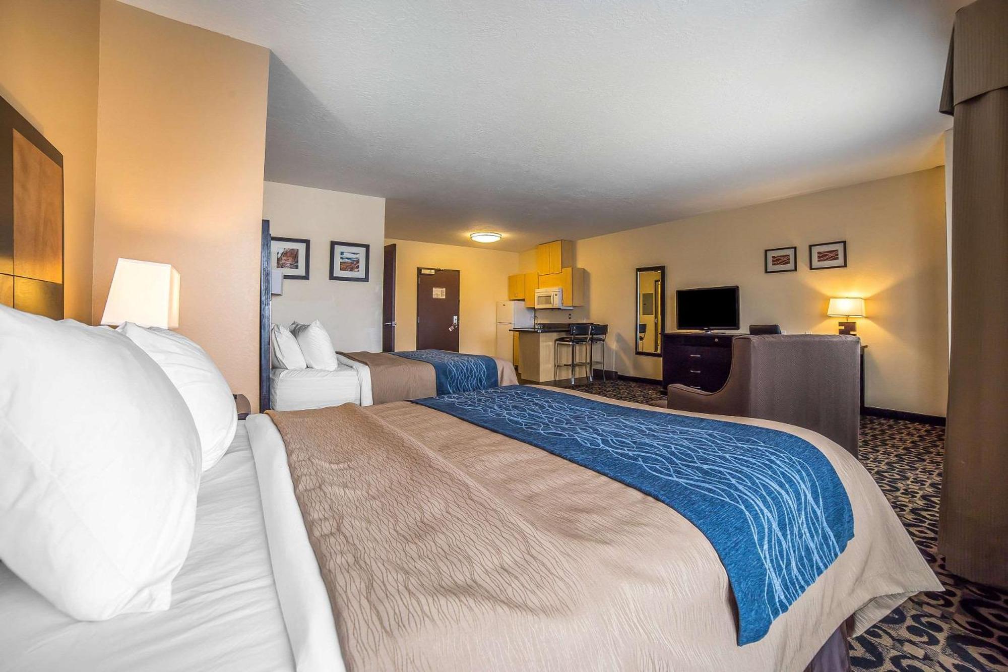 Comfort Inn Ballard-Roosevelt Extérieur photo