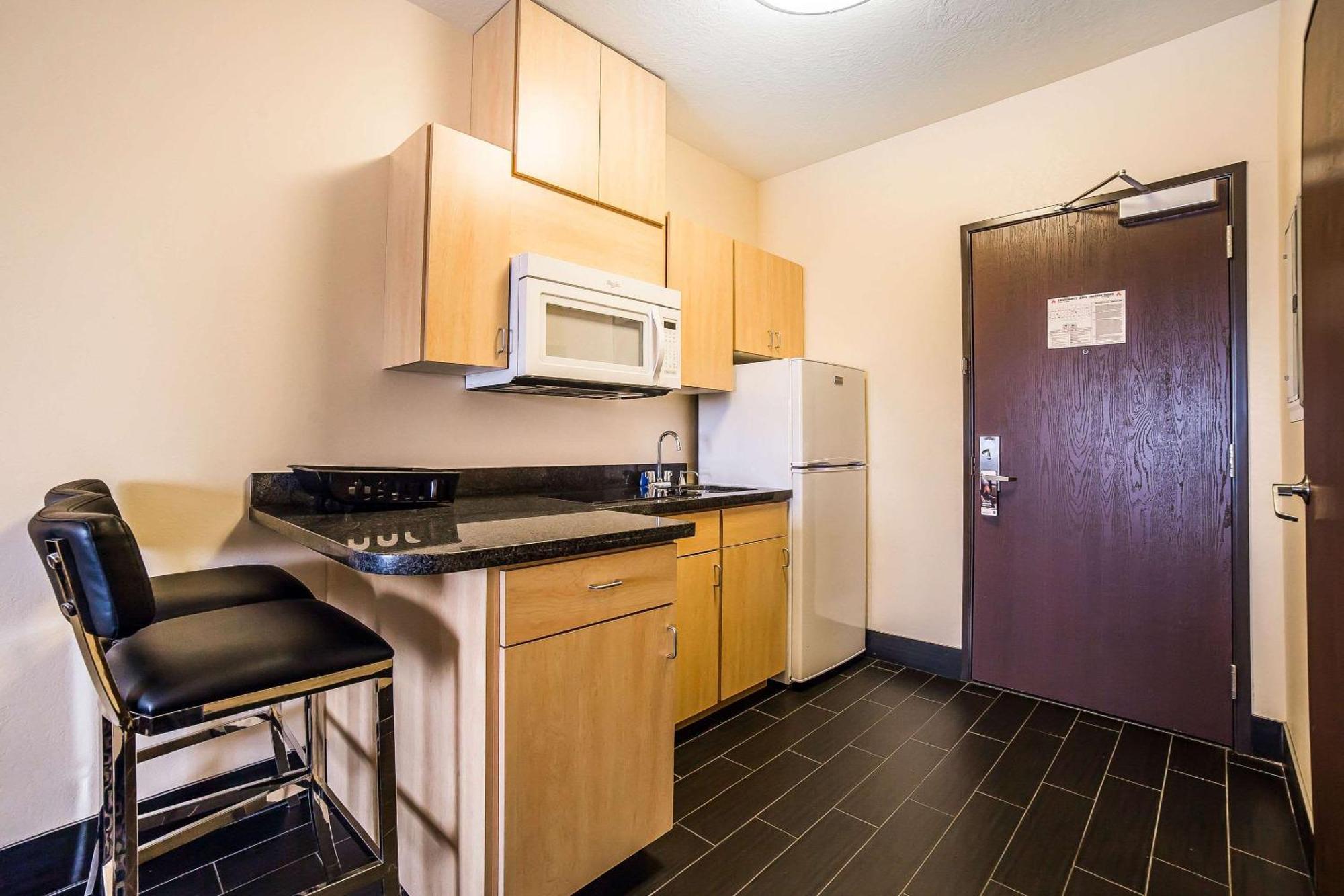 Comfort Inn Ballard-Roosevelt Extérieur photo